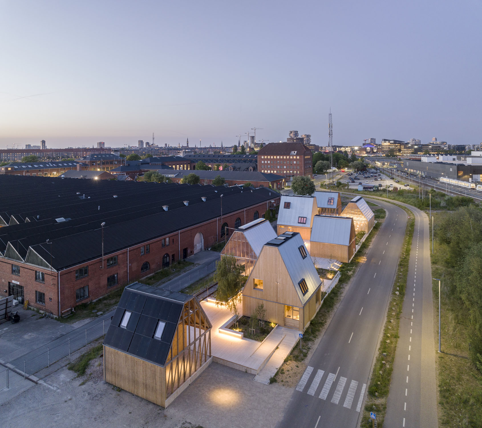 6609546 Living Places Photo Adam Mork 332 XH